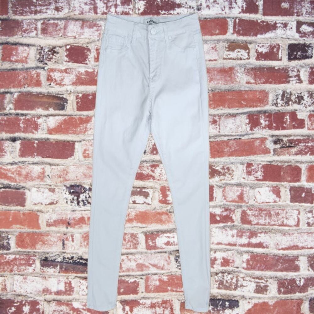 Kalowa White Skinny Pant Size Medium